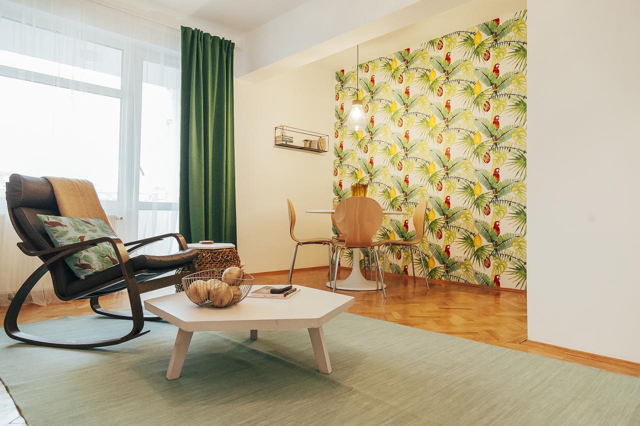 Old Town View Apartment Boekarest Buitenkant foto